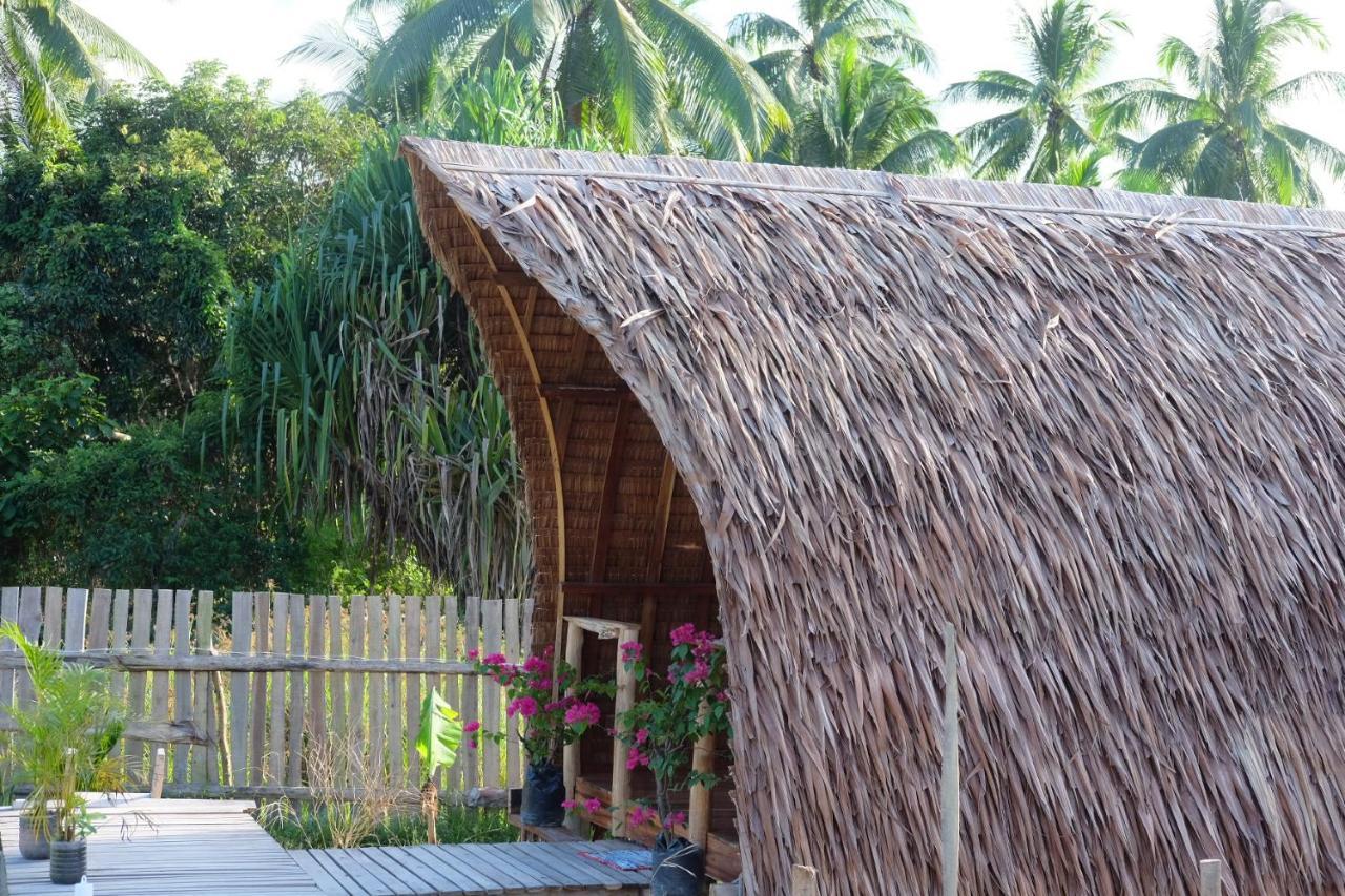 Palayan Paradise Huts San Vicente  Kültér fotó