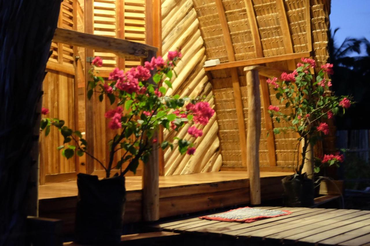 Palayan Paradise Huts San Vicente  Kültér fotó